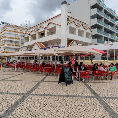 Flh Spacious Monte Gordo